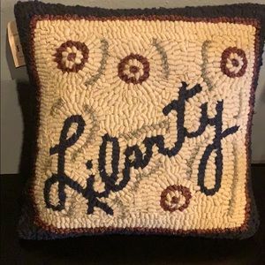 Decorative pillow